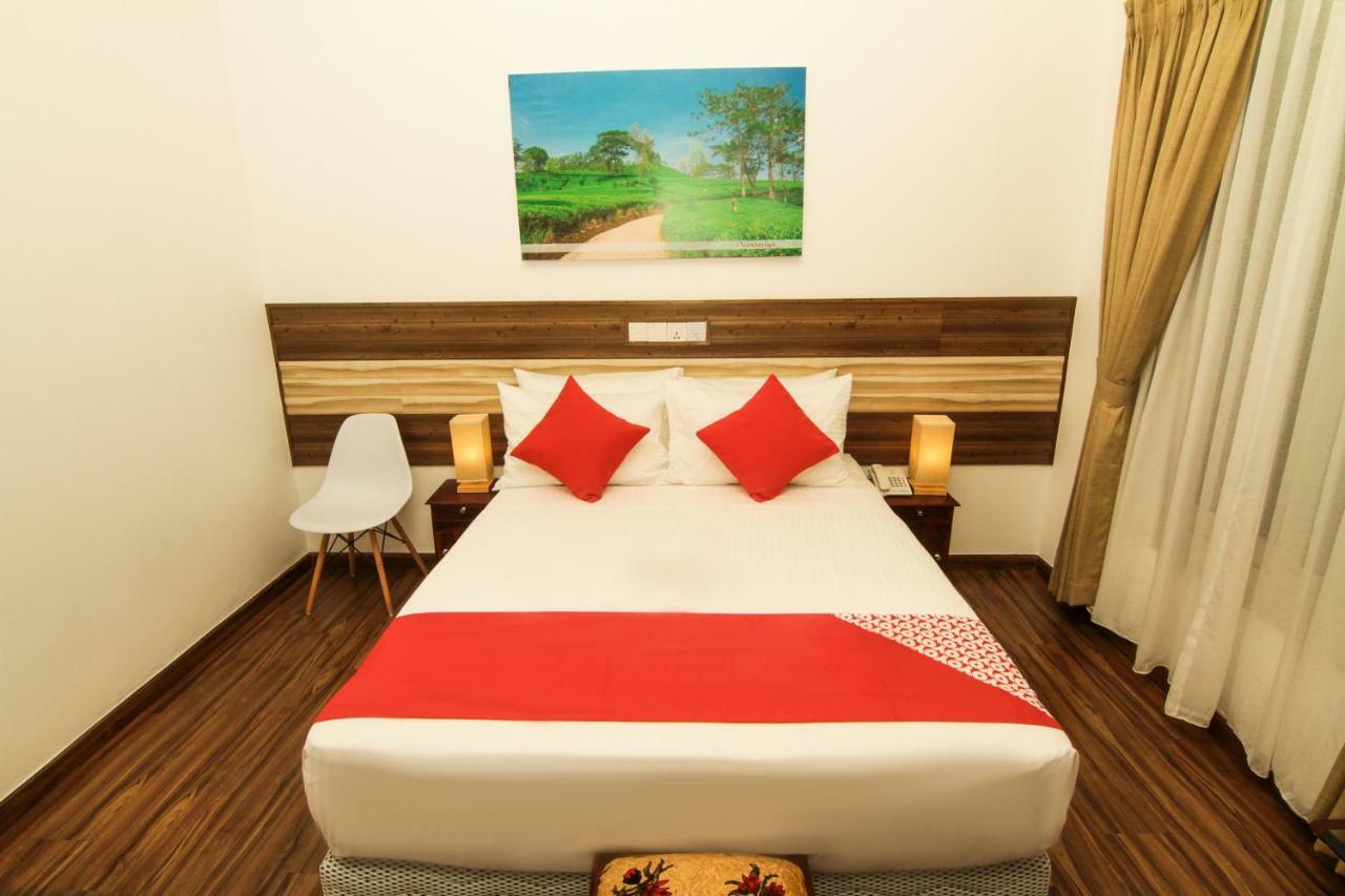 Clove Transit Hotel Kotugoda Экстерьер фото