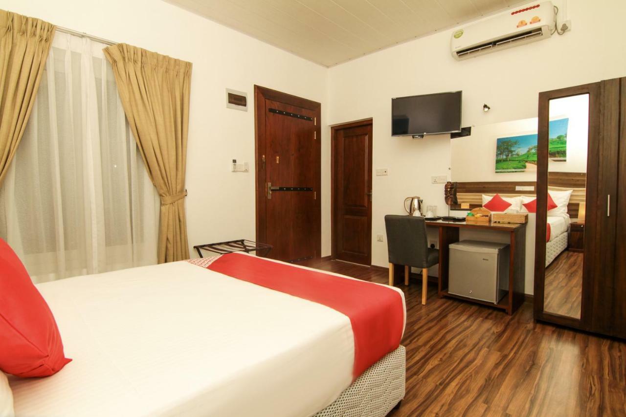 Clove Transit Hotel Kotugoda Экстерьер фото