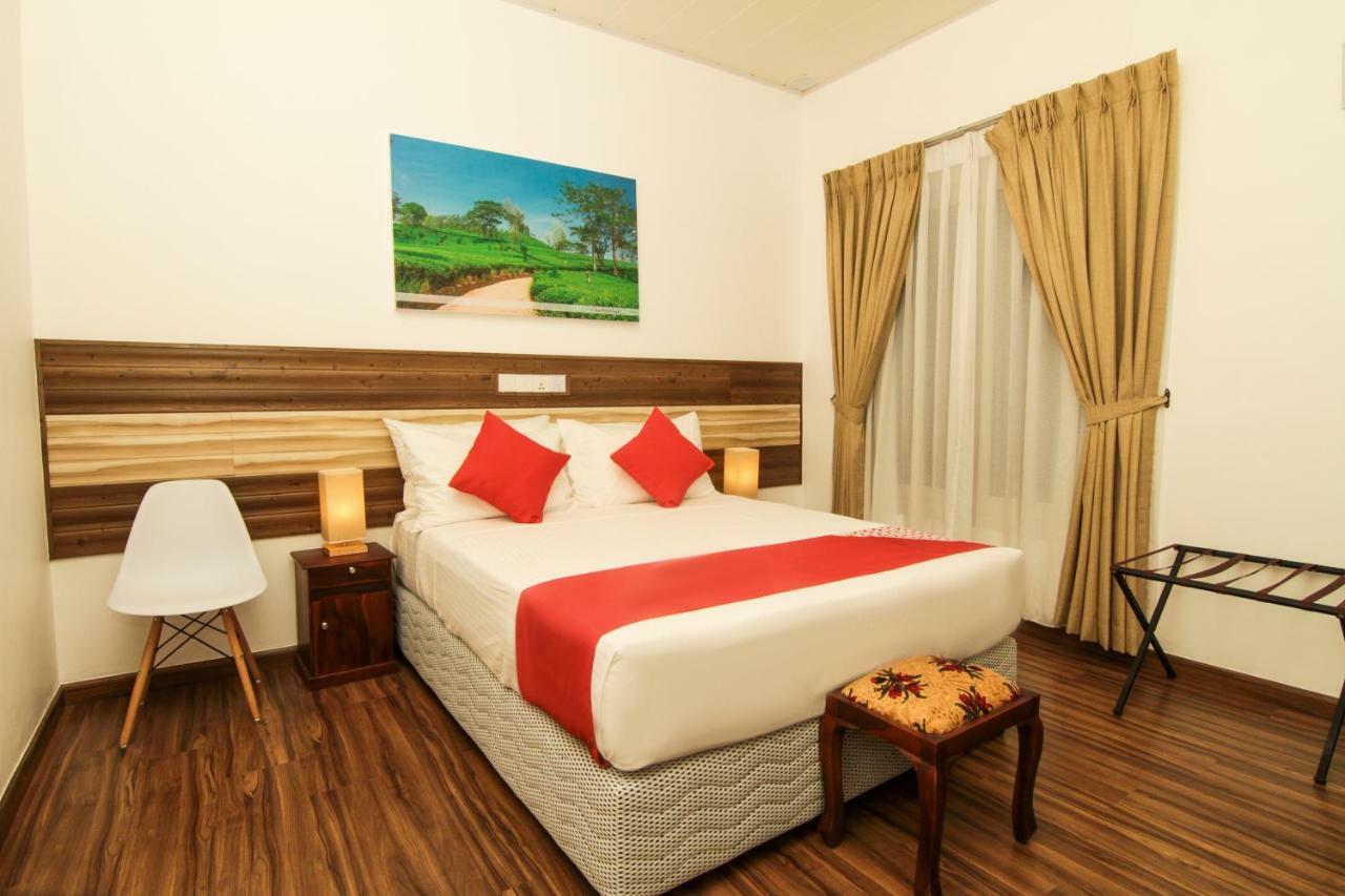Clove Transit Hotel Kotugoda Экстерьер фото