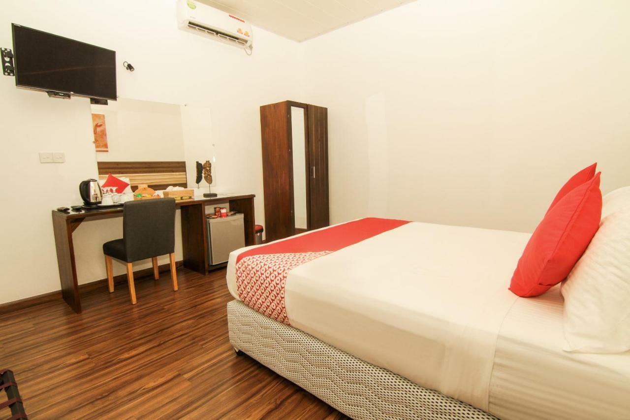 Clove Transit Hotel Kotugoda Экстерьер фото