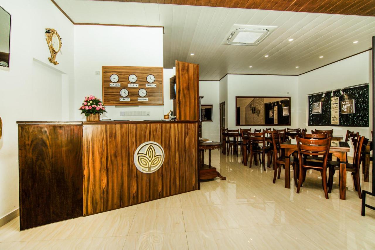 Clove Transit Hotel Kotugoda Экстерьер фото