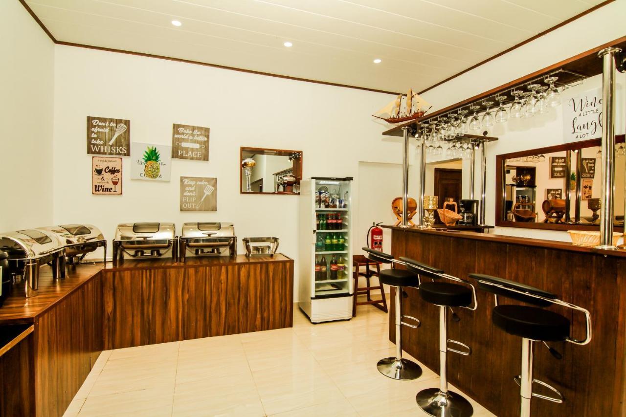 Clove Transit Hotel Kotugoda Экстерьер фото