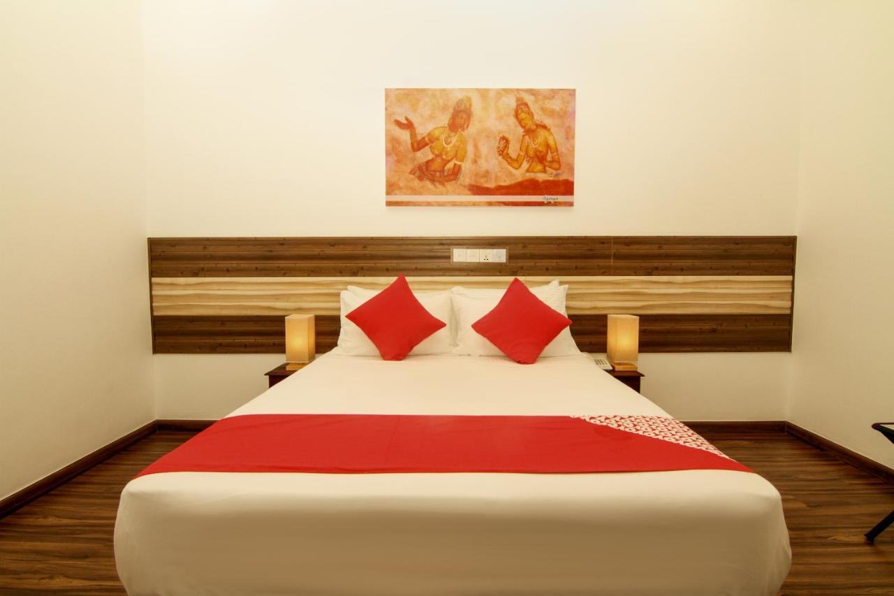 Clove Transit Hotel Kotugoda Экстерьер фото